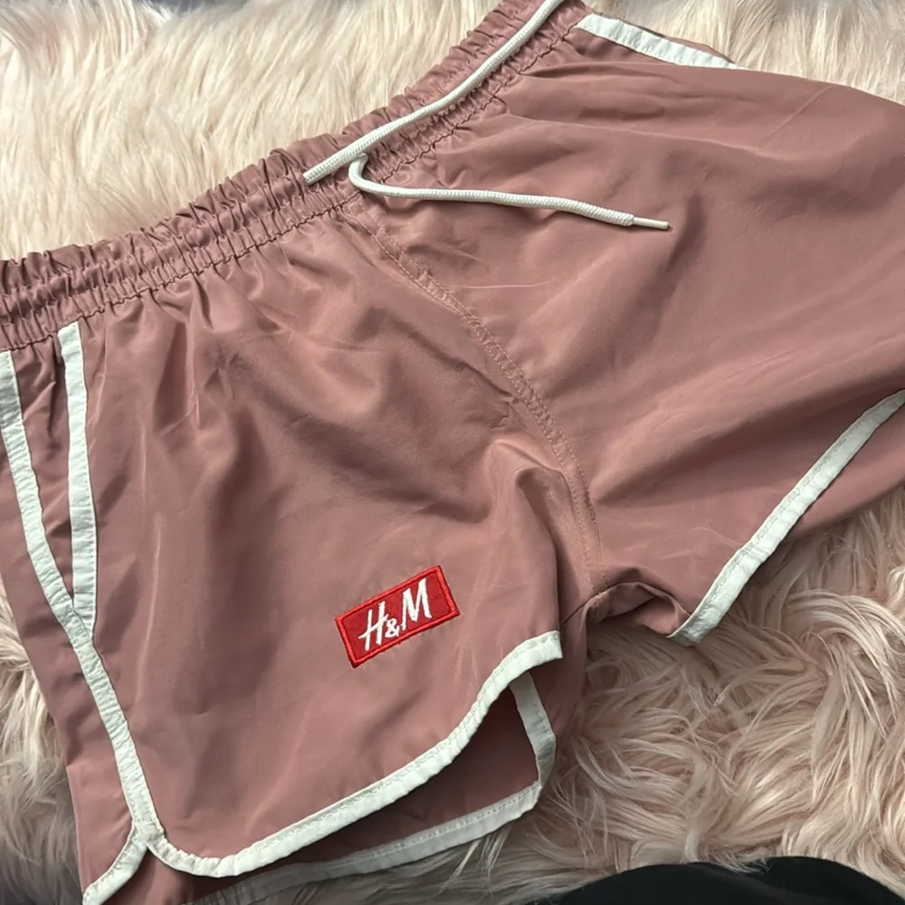 H&M swim shorts